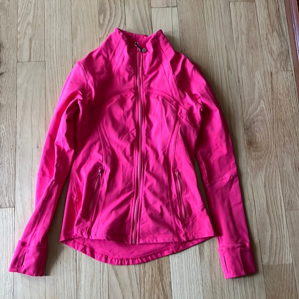 lululemon define jacket, size 8. Pink.